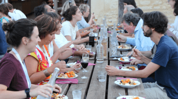 Summer Campus Eating City